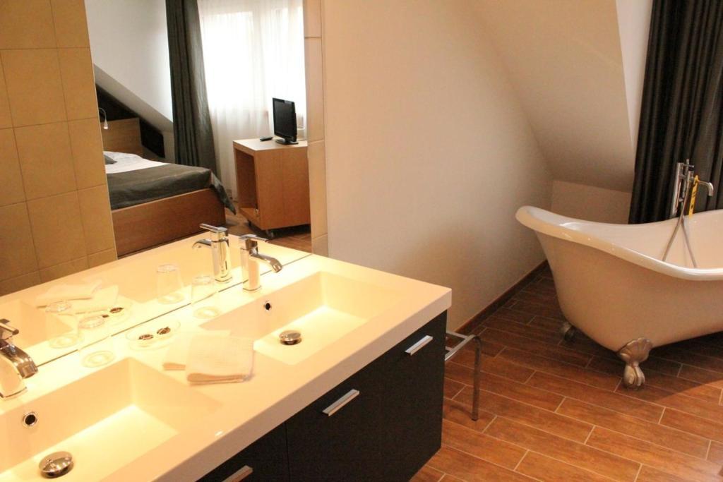 Art Hotel Kaysersberg-Vignoble Szoba fotó